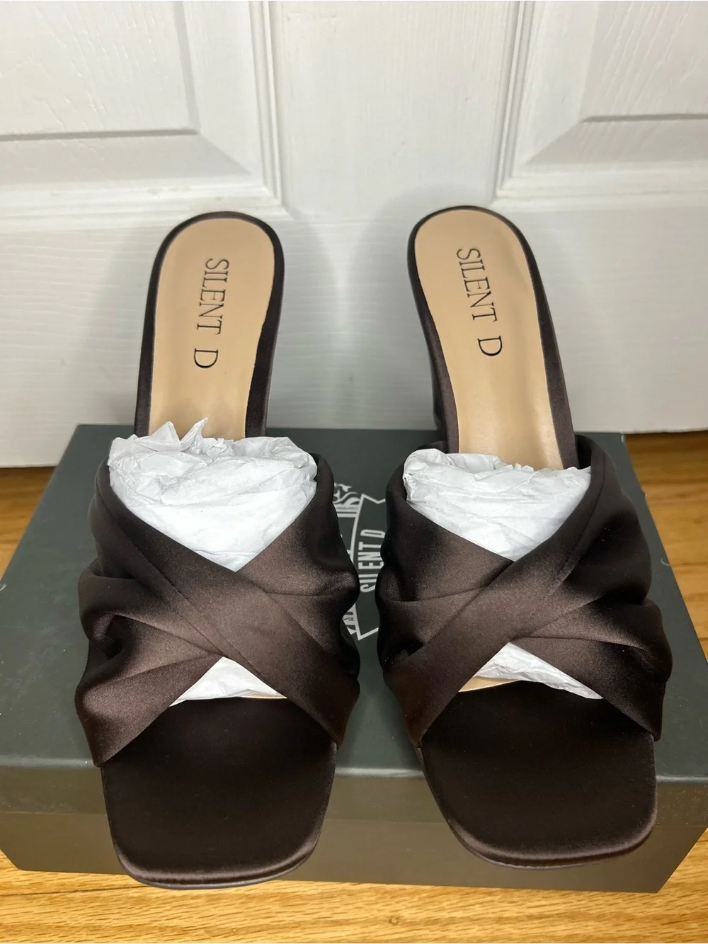 Silent D Katia Wedges Satin
